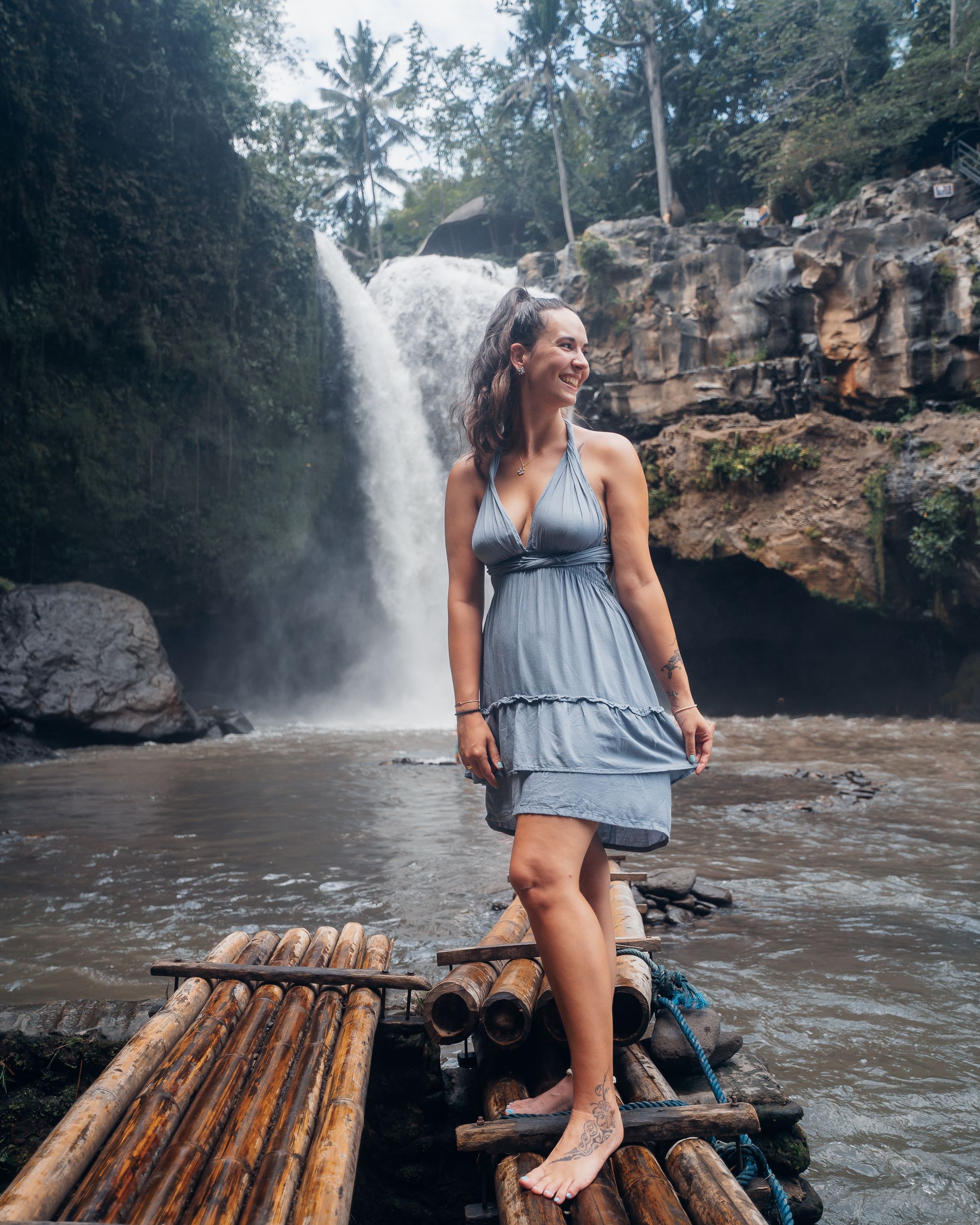 Faszination Bali: Sonnenaufgang am Mount Batur, natürliche heiße Quellen & der Tegenungan Wasserfall