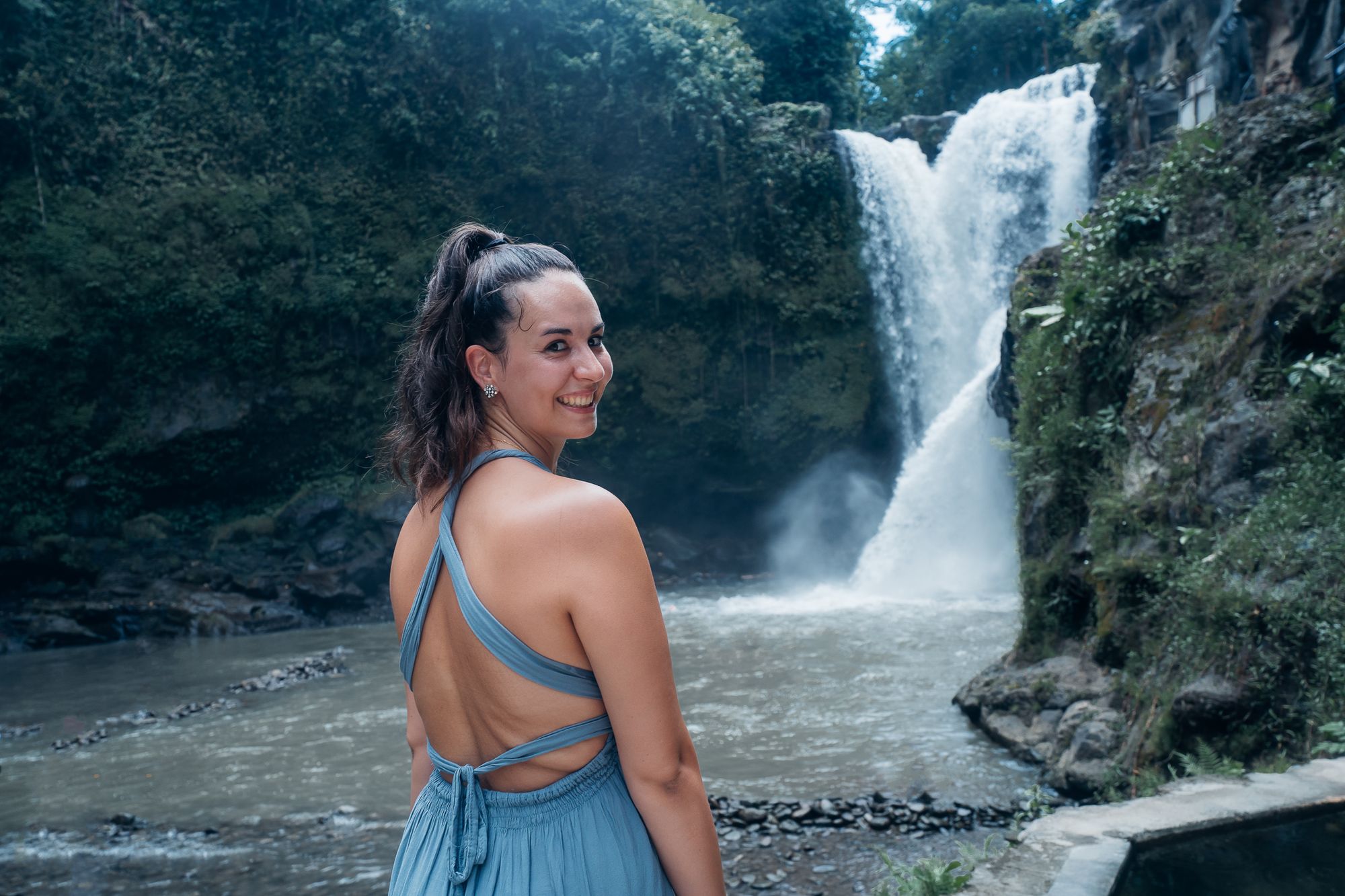 Faszination Bali: Sonnenaufgang am Mount Batur, natürliche heiße Quellen & der Tegenungan Wasserfall