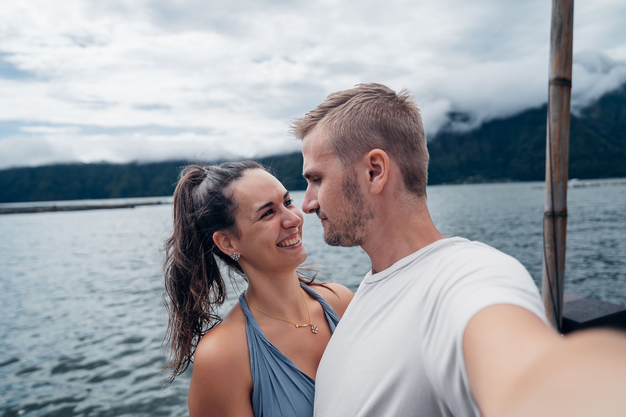 Faszination Bali: Sonnenaufgang am Mount Batur, natürliche heiße Quellen & der Tegenungan Wasserfall