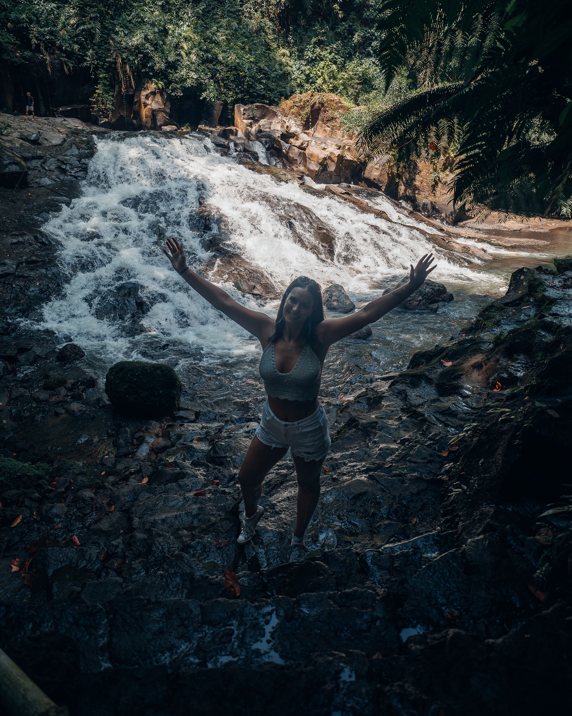 Verzaubert von der Natur: Entdecke die Magie des Goa Rang Reng Wasserfalls auf Bali