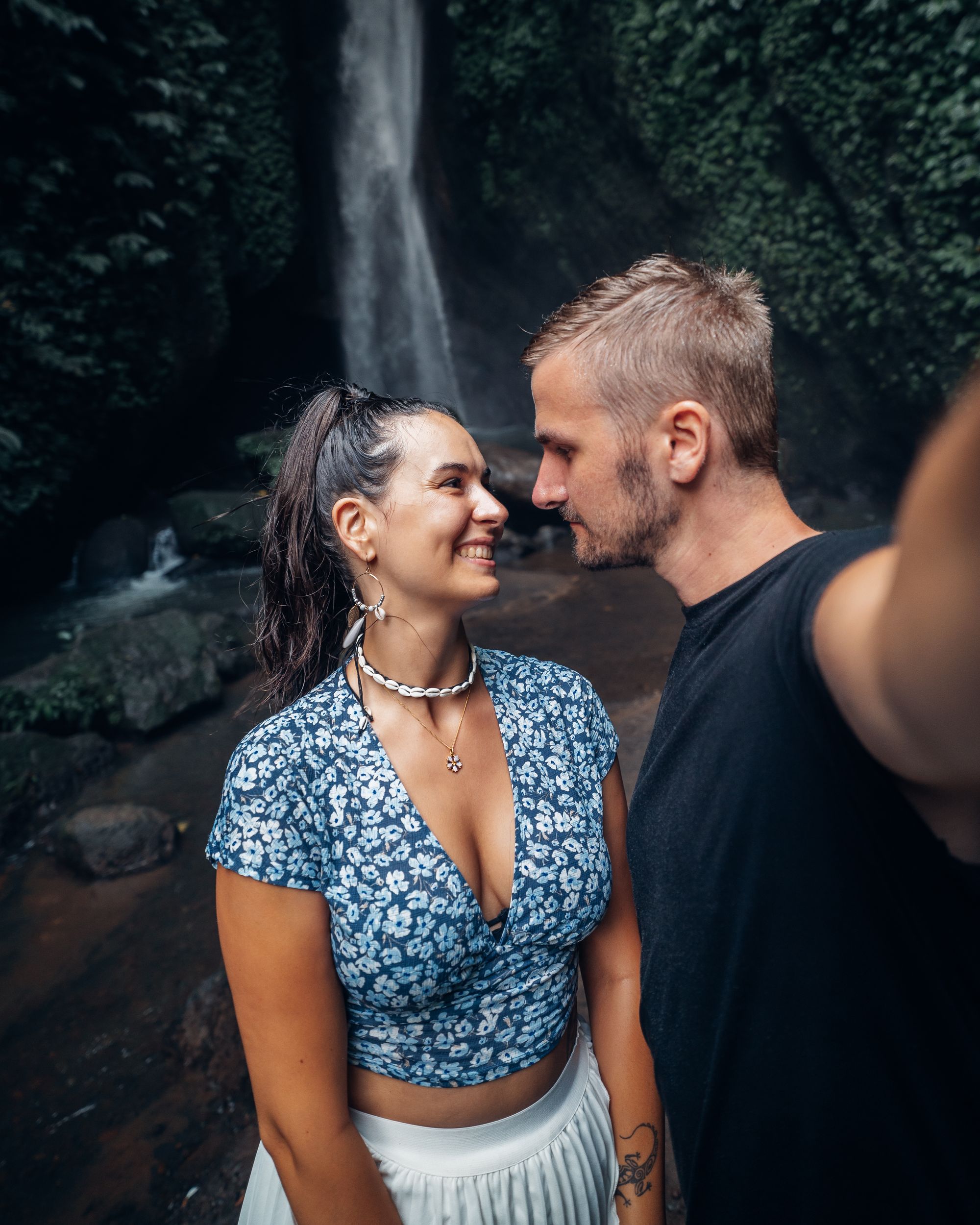 Der majestätische Leke Leke Wasserfall auf Bali: Ein Paradies für Naturliebhaber