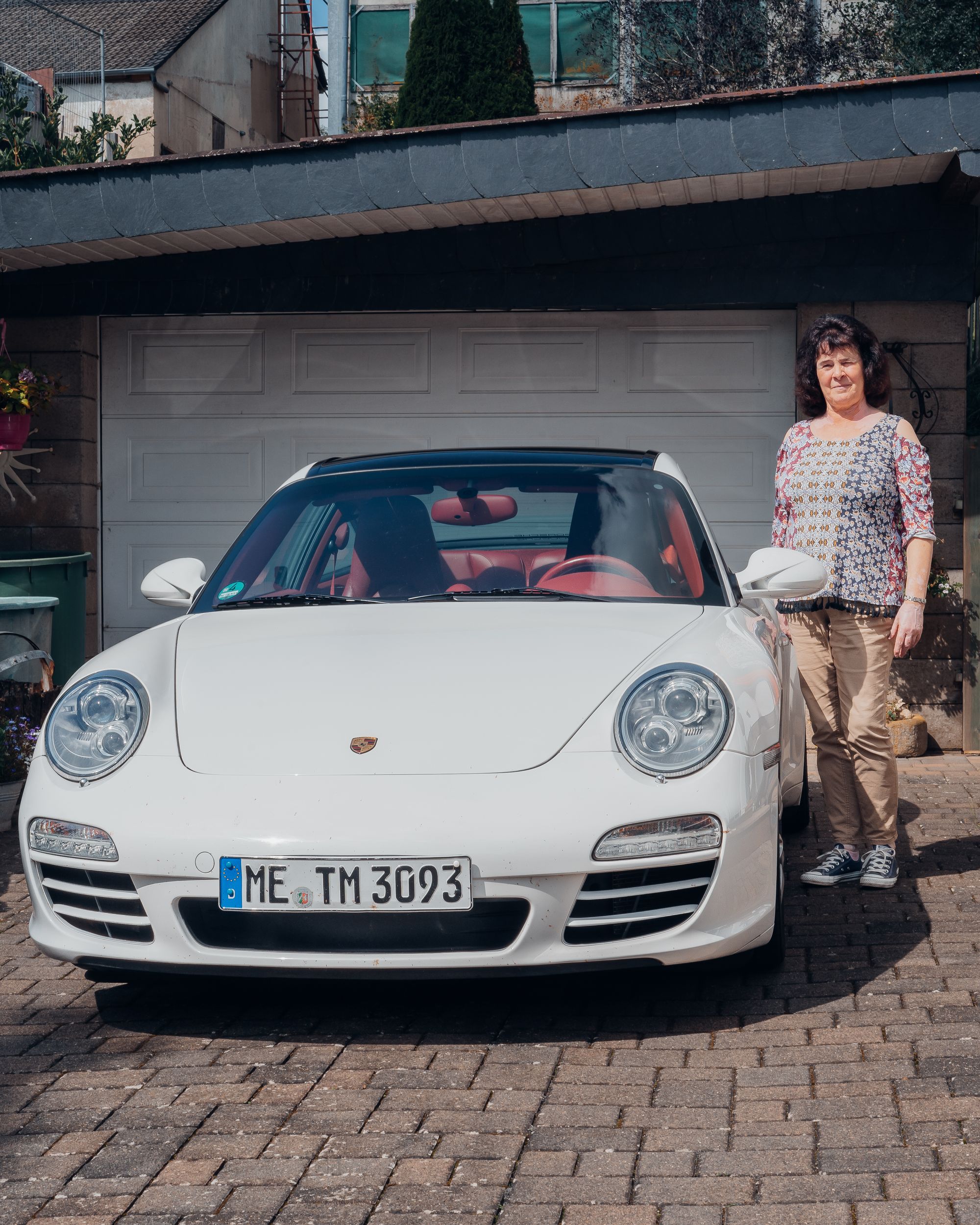 Unser Sommer in Deutschland: Zwischen Autos, Wald und Rex