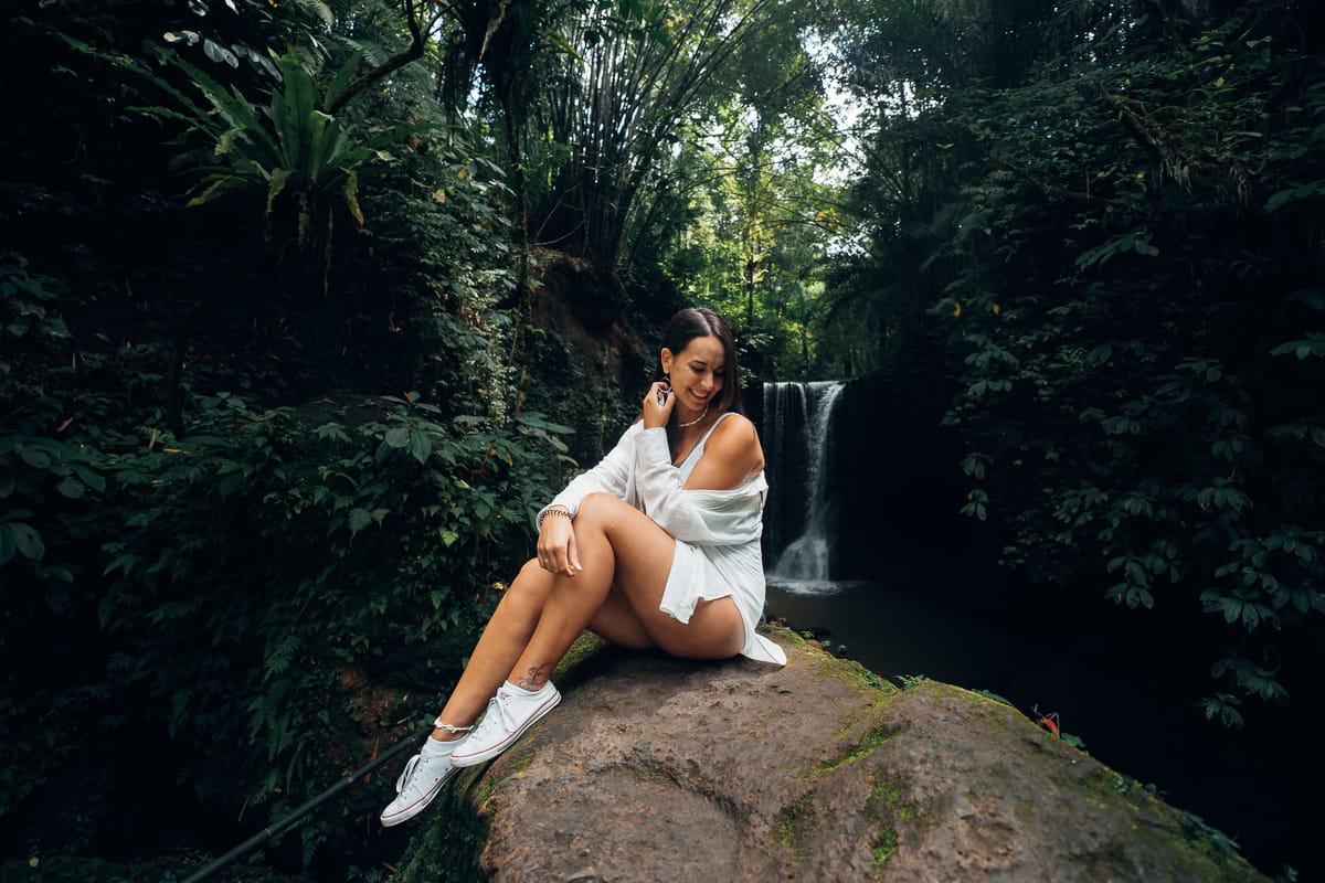 Hidden Gem: der Suwat Wasserfall in der Nähe von Ubud