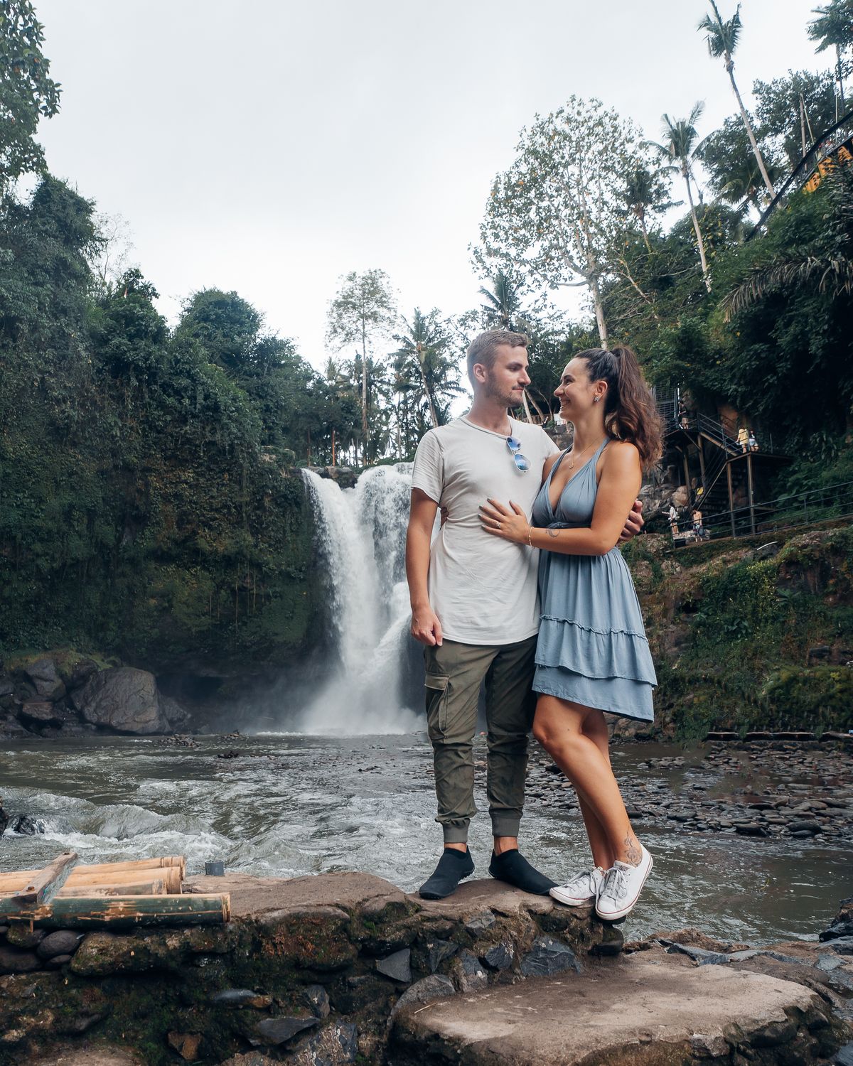 Faszination Bali: Sonnenaufgang am Mount Batur, natürliche heiße Quellen & der Tegenungan Wasserfall