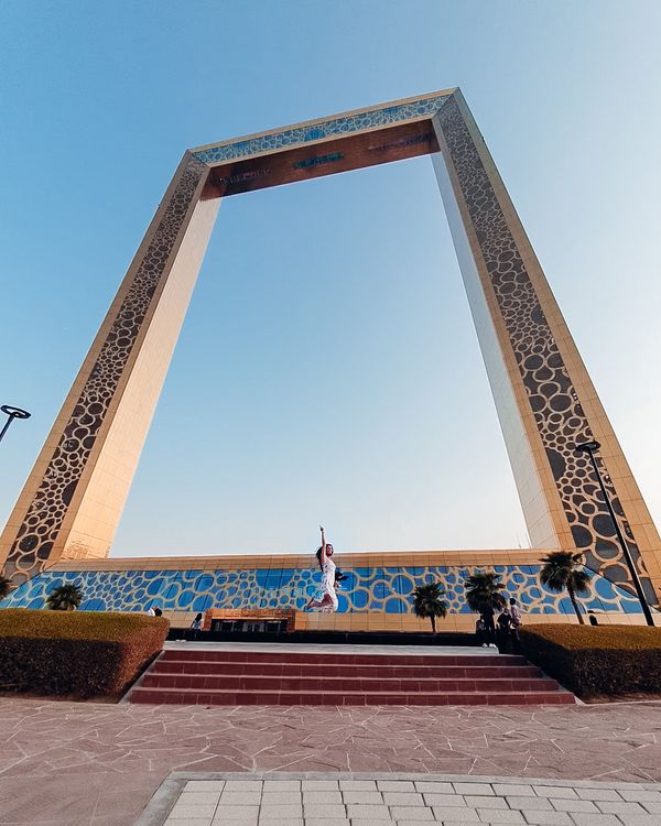 Der Dubai Frame - der größte, goldene Rahmen der Welt